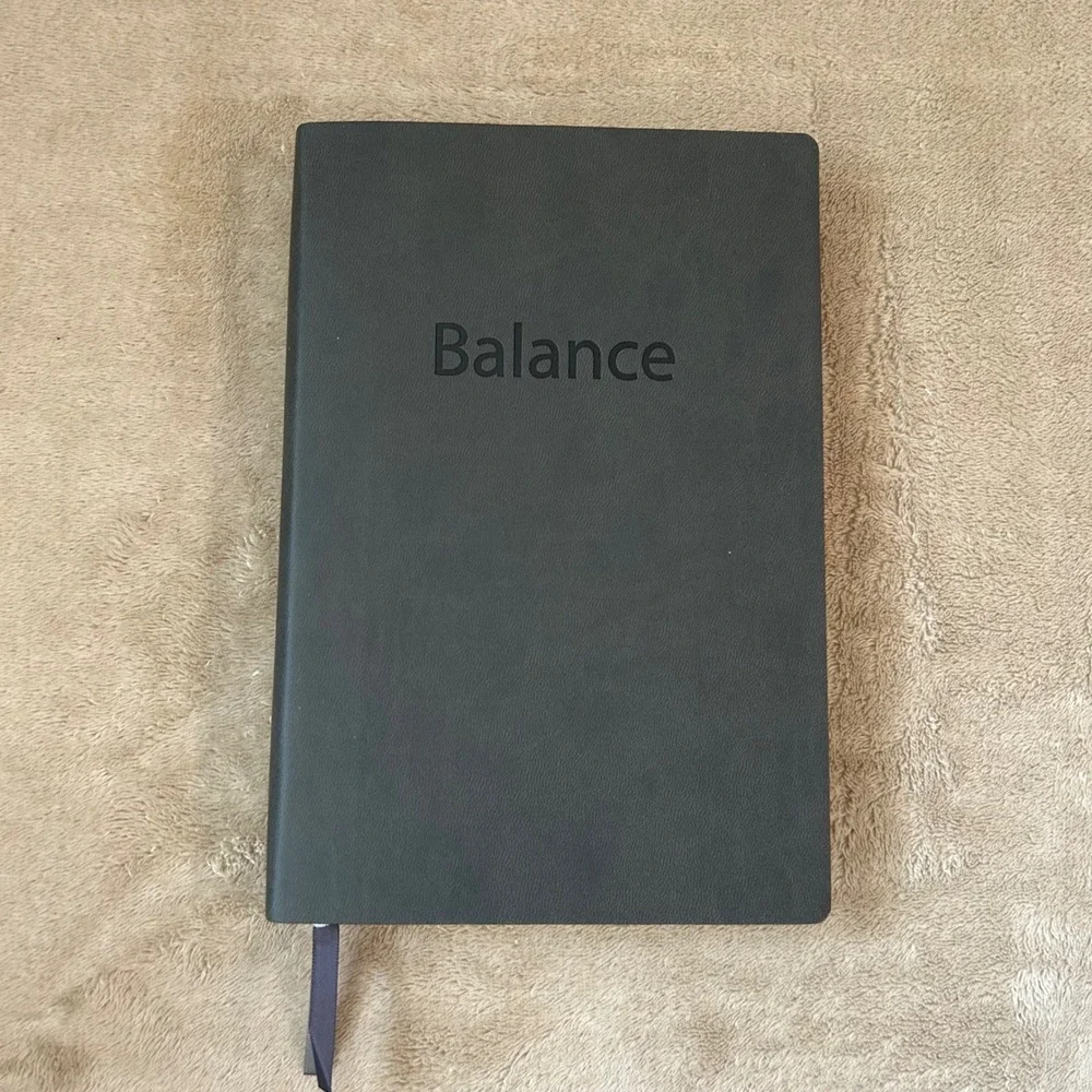 MindPanda 3 Month Undated Productivity Daily Planner Guided 90-Day System